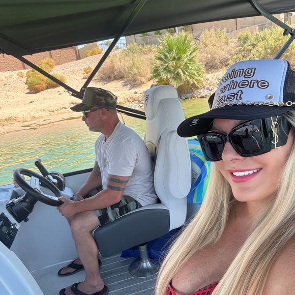 Meet the Posher, Jamie - Picture 12 of 12